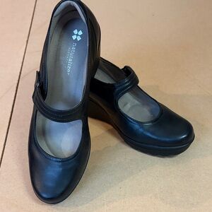 Naturalizer Women's Black Wedge Shoes Size 11